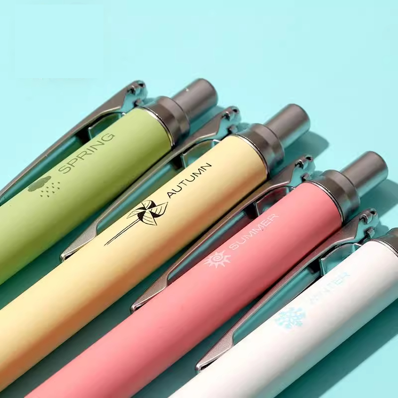 低重力速乾性ジェルペン、日本の文房具、日本の学用品、タノシー - Pentel Pen Energel のレビューと価格